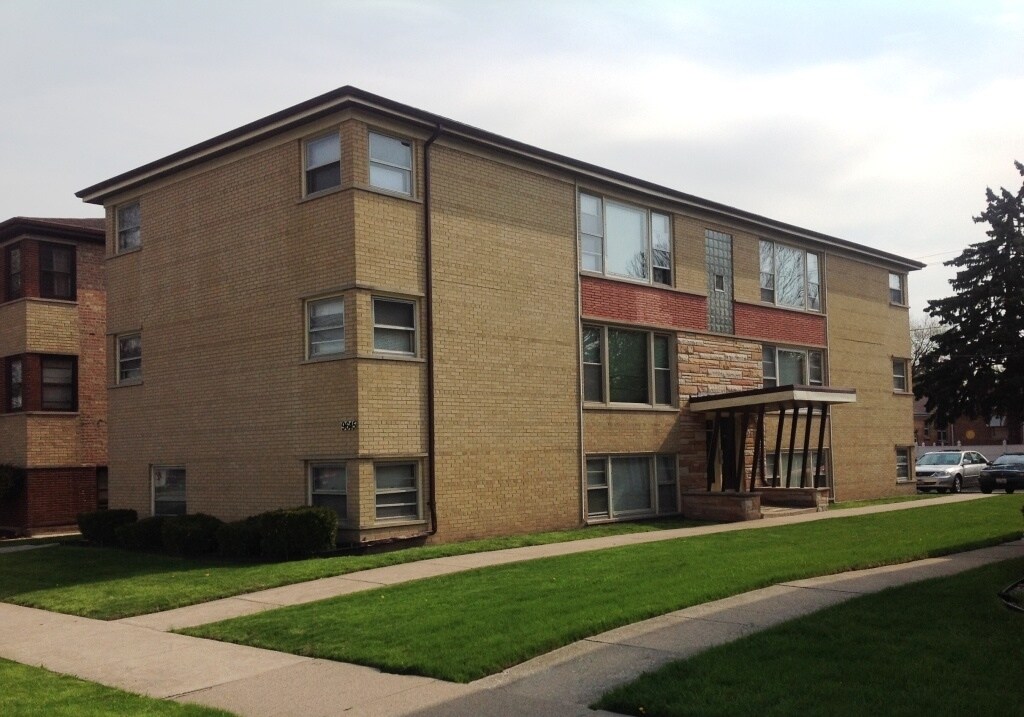 Primary Photo - 9645 S Pulaski Rd