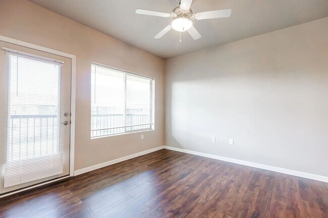 Foto del edificio - Broadway Heights