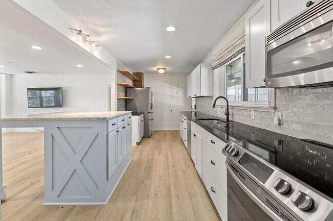 Foto del edificio - Charming Mount Pleasant House