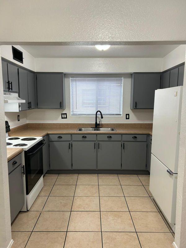 Foto principal - 5735 S Morris Blvd