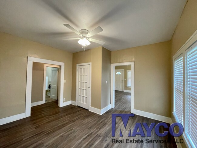 Building Photo - 3 bedroom 2 bath in Highland for Rent to Own!