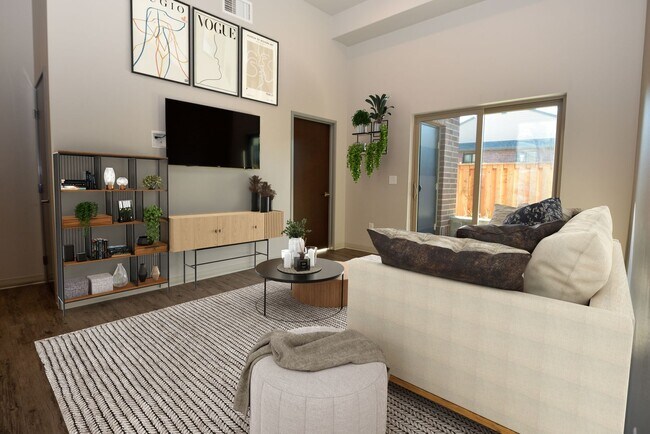 Interior Photo - Spanish Peak Apartments