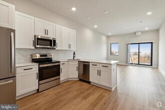 Building Photo - 2157 E Lehigh Ave