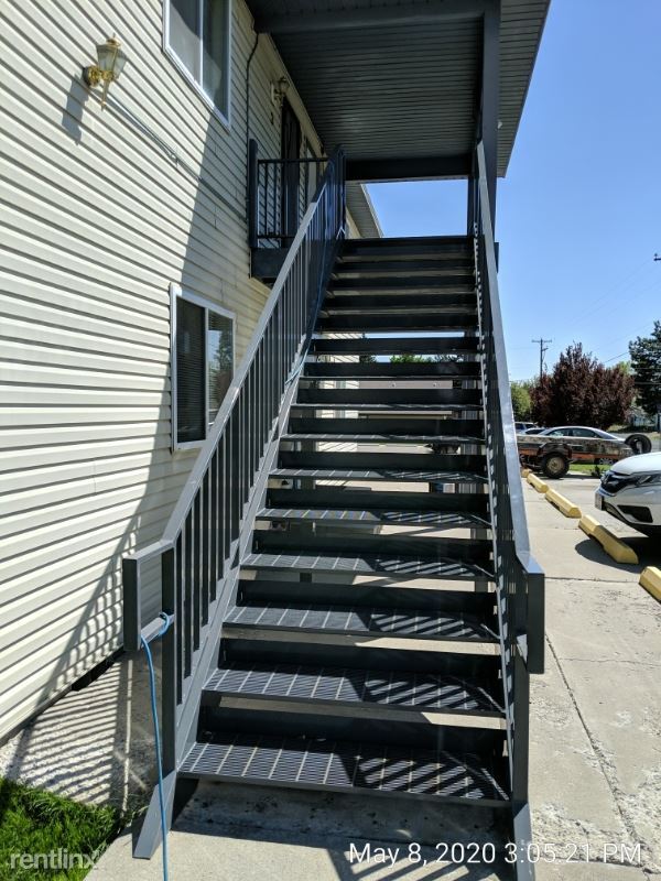 Building Photo - 545 N Shoshone St