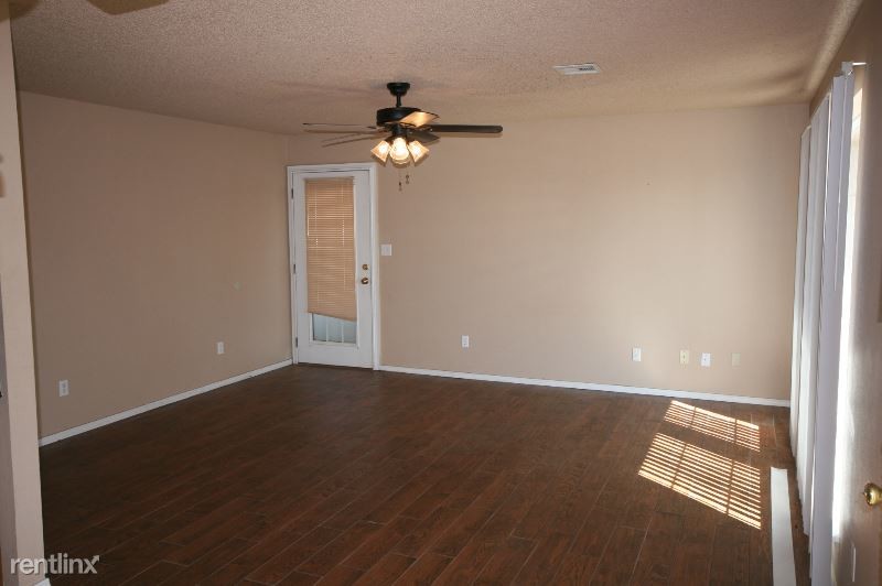 Building Photo - 2 br, 1.5 bath House - 206 Anchor Ln