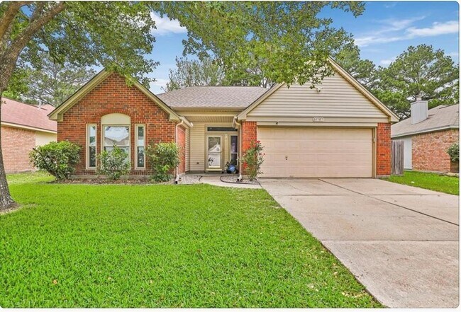 Foto del edificio - 18707 Barry Ln