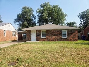 Building Photo - 307 E Kittyhawk Dr