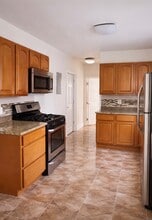 Building Photo - 753 Broadway