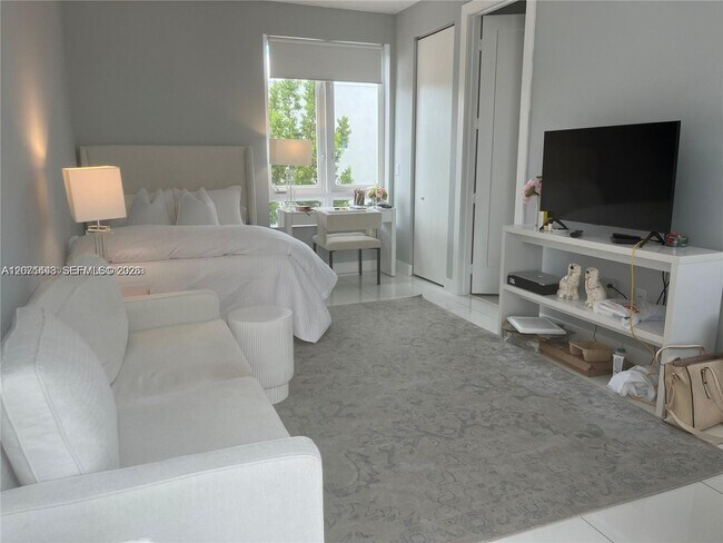 Foto del edificio - 10330 NW 66th St
