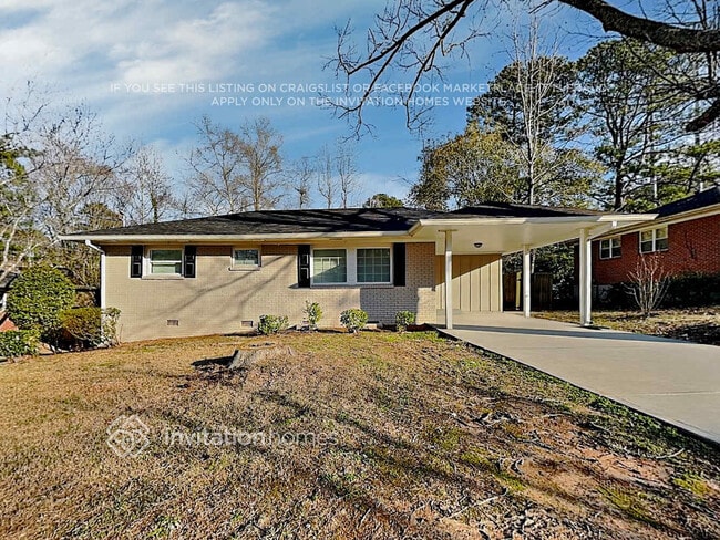 Building Photo - 2716 Lancaster Dr