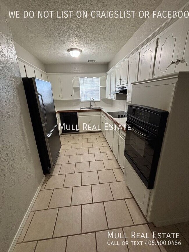 Foto del edificio - 445 NW 86th St
