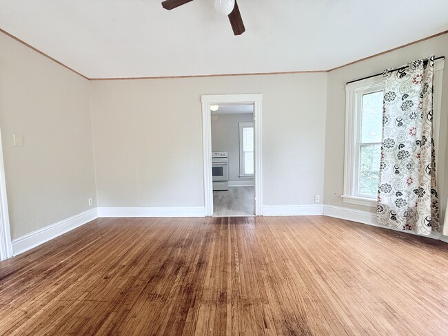 Sala de estar - 900 W Parker St