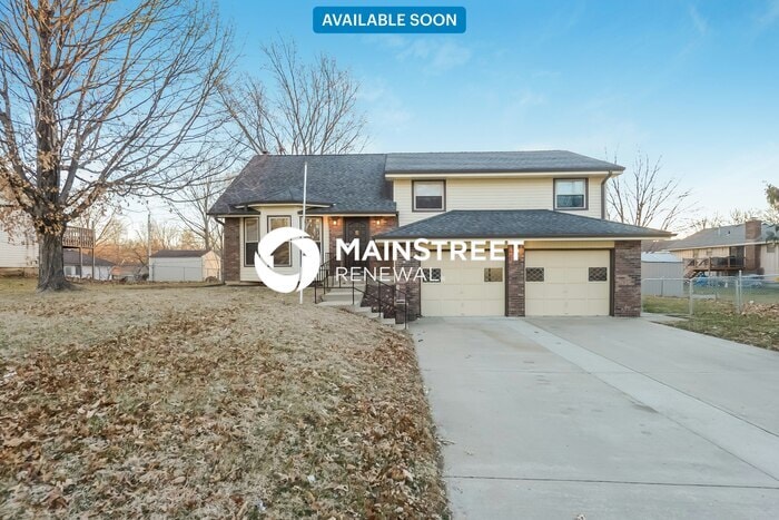 Primary Photo - 4 Bedroom Pet-Friendly Home in Leavenworth...
