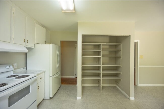 Building Photo - 104 Herty Dr