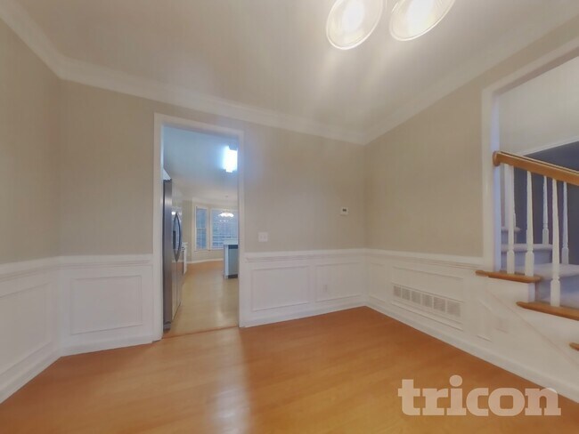 Foto del edificio - 1538 Fallen Leaf Dr SW