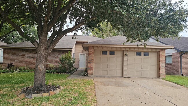 Foto del edificio - 2610 Strait Ln