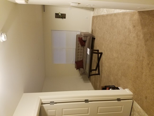 Sala de estar - 2573 Carlisle Ln