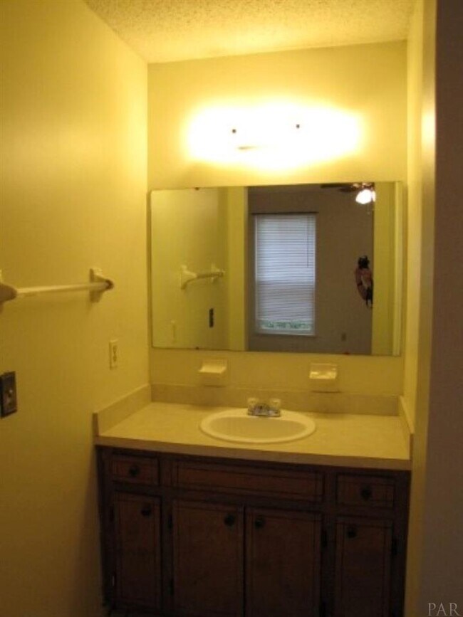 2410 Creighton Rd, Pensacola, FL 32504 House Rental in Pensacola, FL