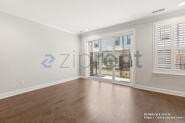 Building Photo - 206 Maidstone Trail