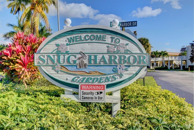 Building Photo - 632 Snug Harbor Dr