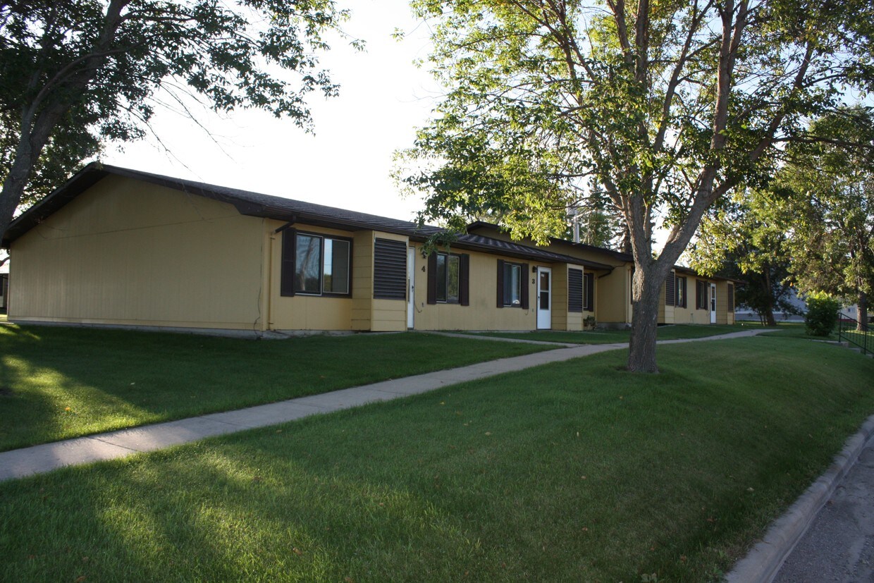 Building Photo - Valley Manor Apartments