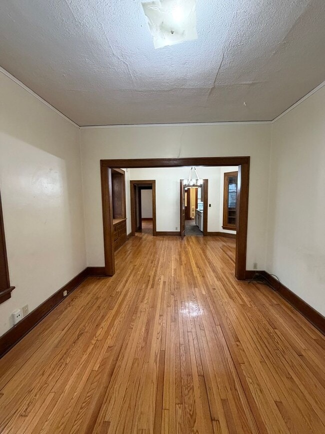 Foto del edificio - 316 N Sycamore St