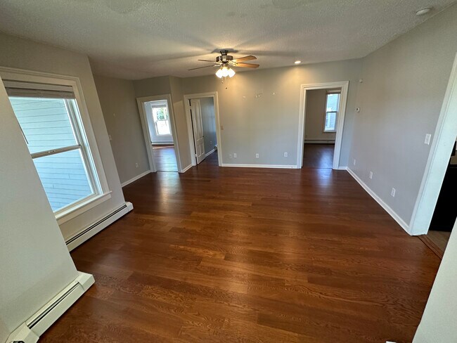 Living room - 28 Center St