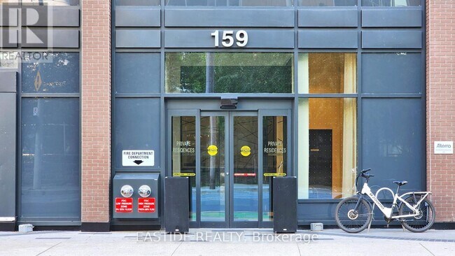 Building Photo - 159-2159 Wellesley St E