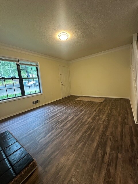 Foto del edificio - Room in Townhome on Destin Cir