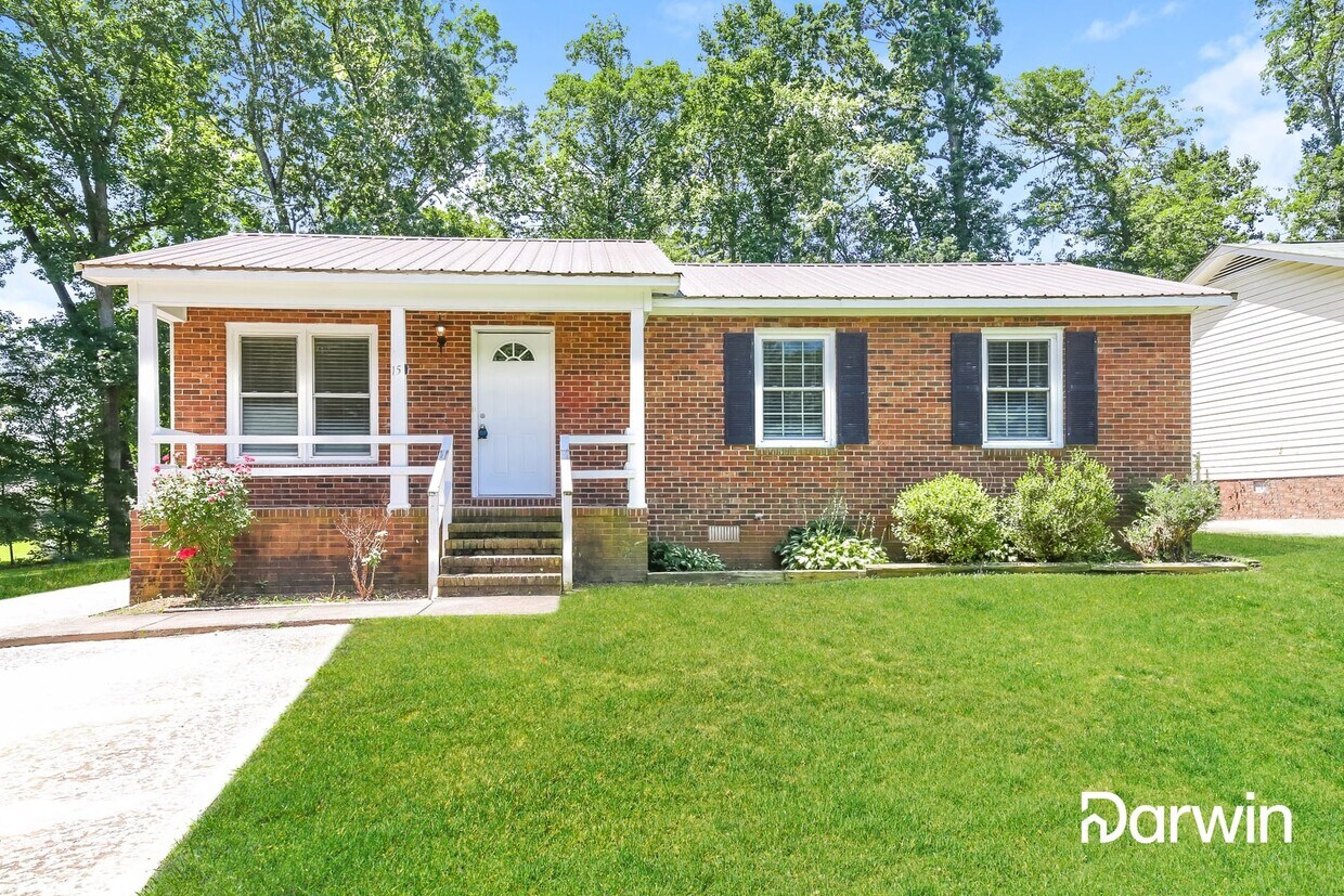 Primary Photo - 15 Periwinkle Court, Greensboro, NC 27407