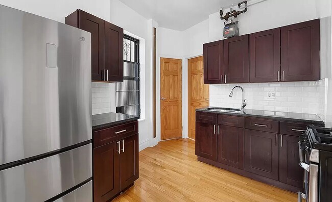 Building Photo - 235 West 12th Street