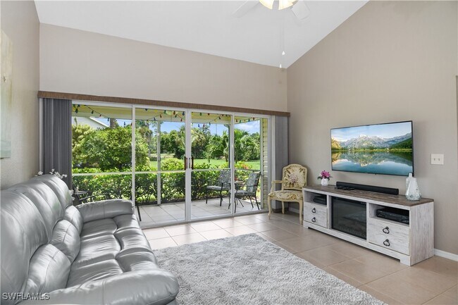Foto del edificio - 1590 Trafalgar Ln