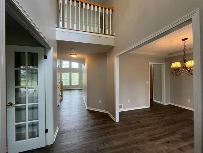 Foto del edificio - Beautiful Home in Scioto Reserve!