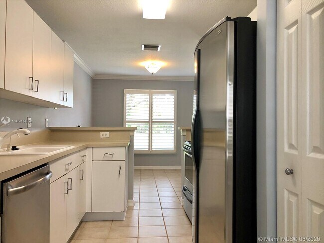 Foto del edificio - 2279 NW 170th Ave