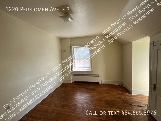 Photo - 1220 Perkiomen Ave Apartment