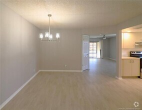 Building Photo - 301 SW South River Dr