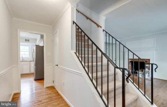 Building Photo - 15812 Lazy Day Ln