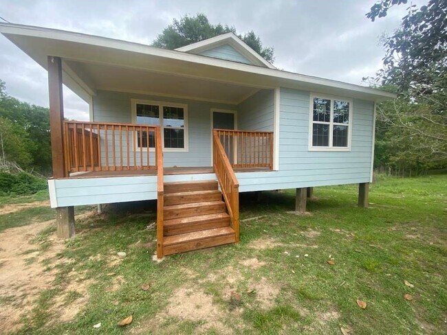 Foto del edificio - 275 Wood Fern Dr