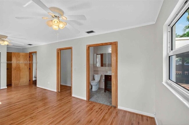 Foto del edificio - 234 E 18th St