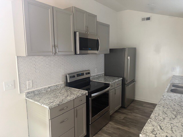 Foto del edificio - 421 1st Ave