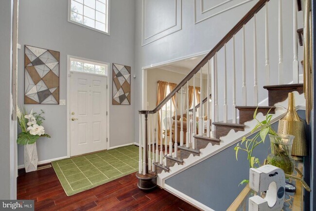 Building Photo - 8314 Sunnybrook Ct