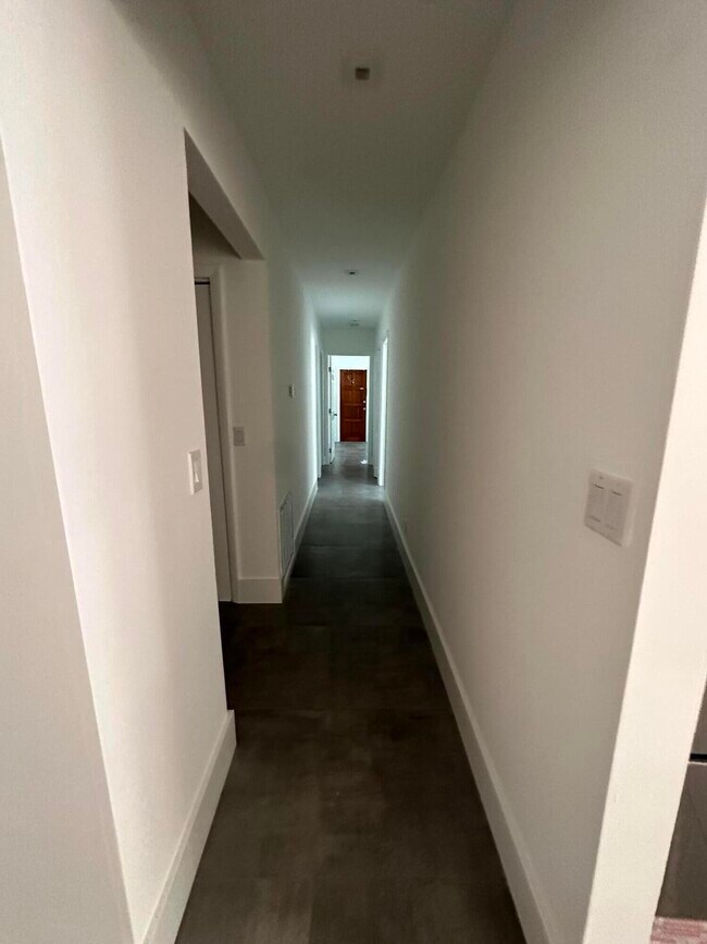 Foto del edificio - 4546 SW 51st St