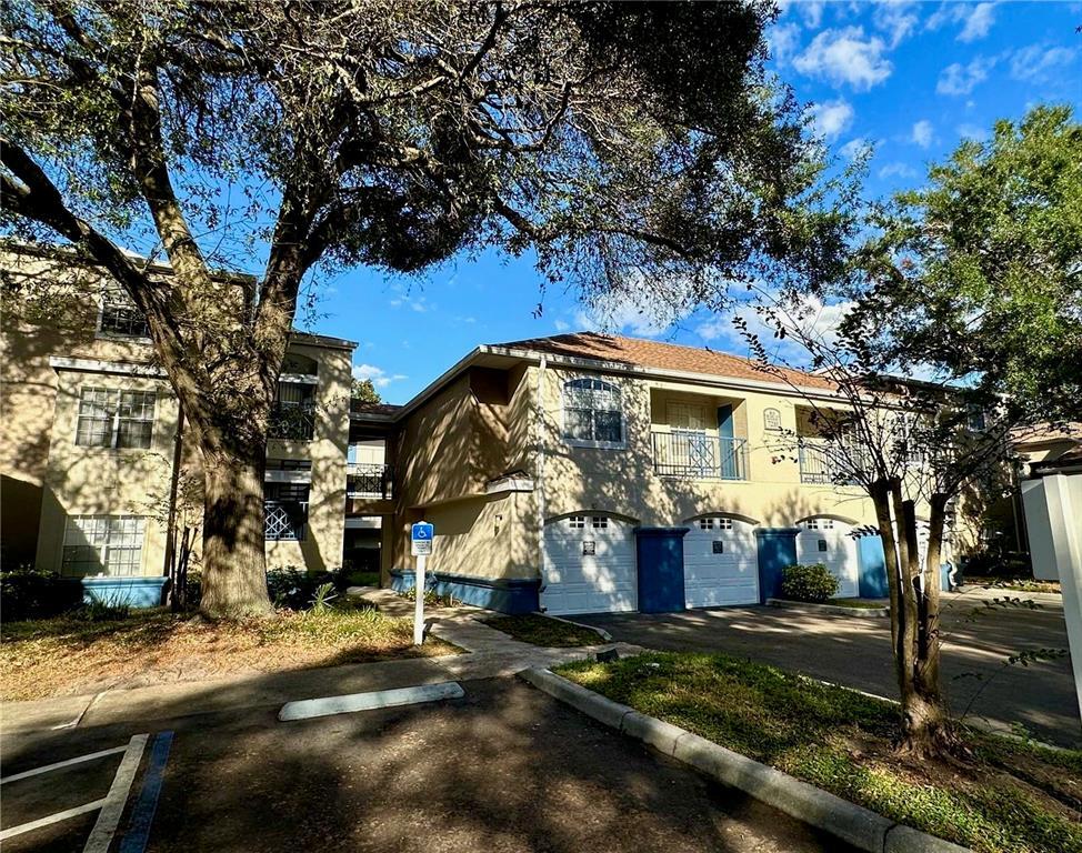 Primary Photo - 7230 Westpointe Blvd