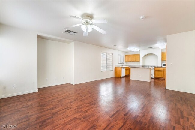 Foto del edificio - 7275 Phlox Rd