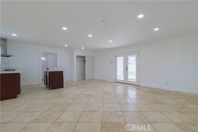 Foto del edificio - 10249 Jurupa Rd