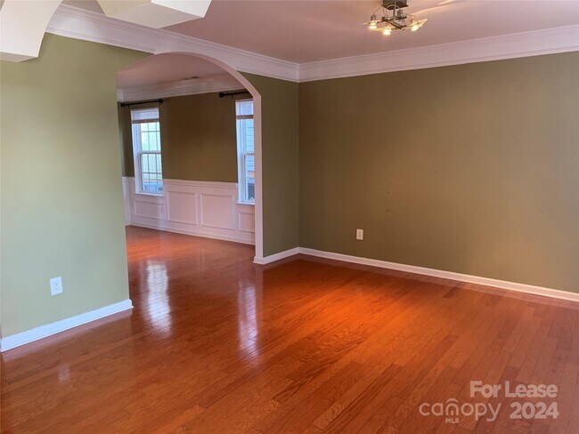Foto del edificio - 11419 Sidney Crest Ave