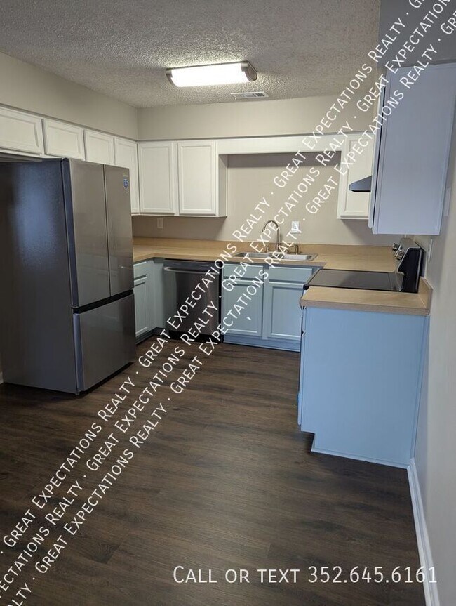 Foto del edificio - 147 SE 13th Ave