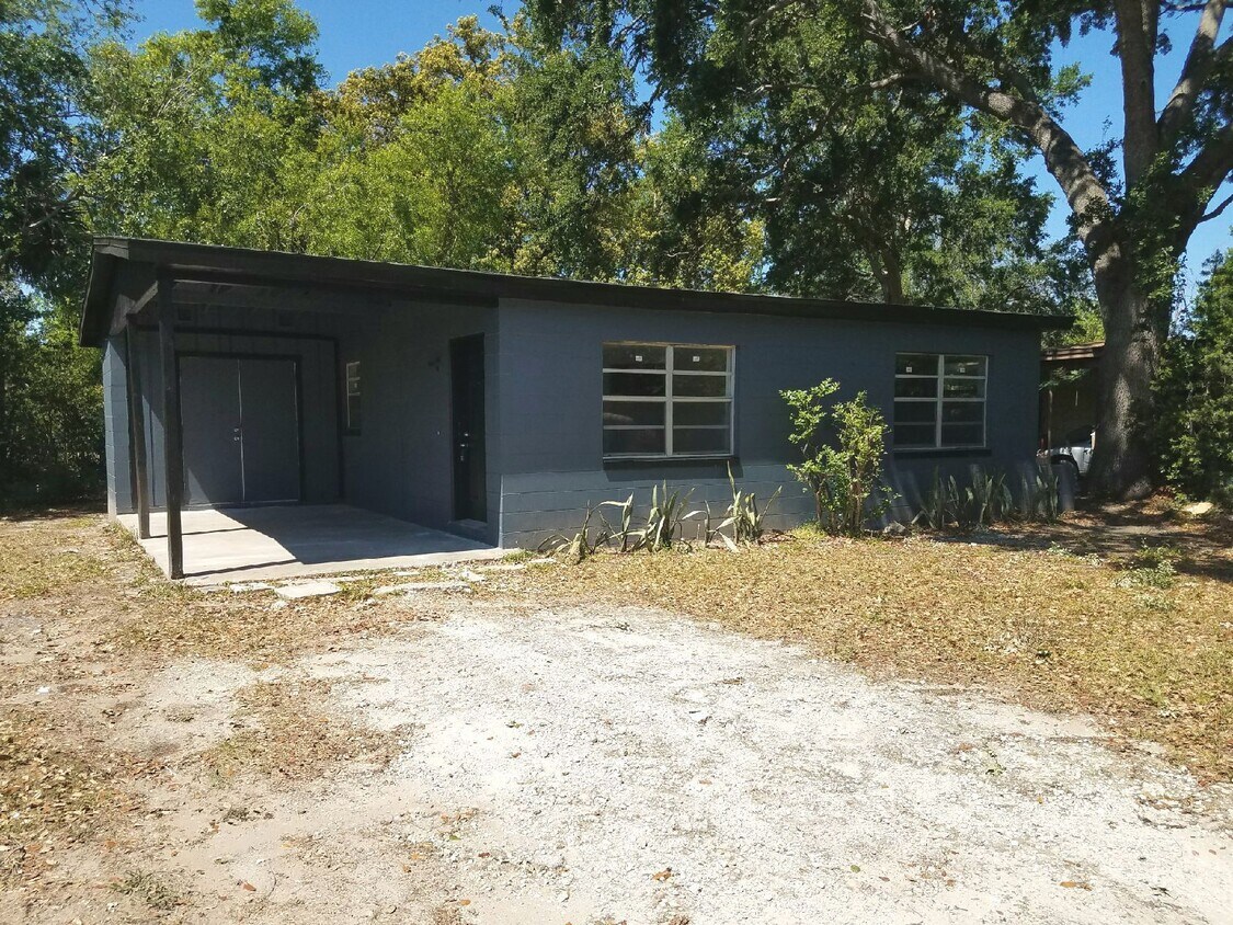 Primary Photo - 1222 Dewey Ave
