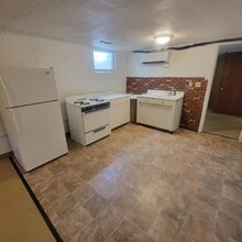 Building Photo - 421 Prentis Ave
