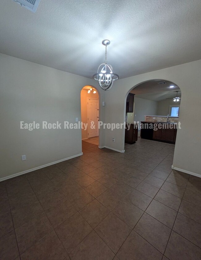 Foto del edificio - Owasso Home for Rent (3beds/2baths)